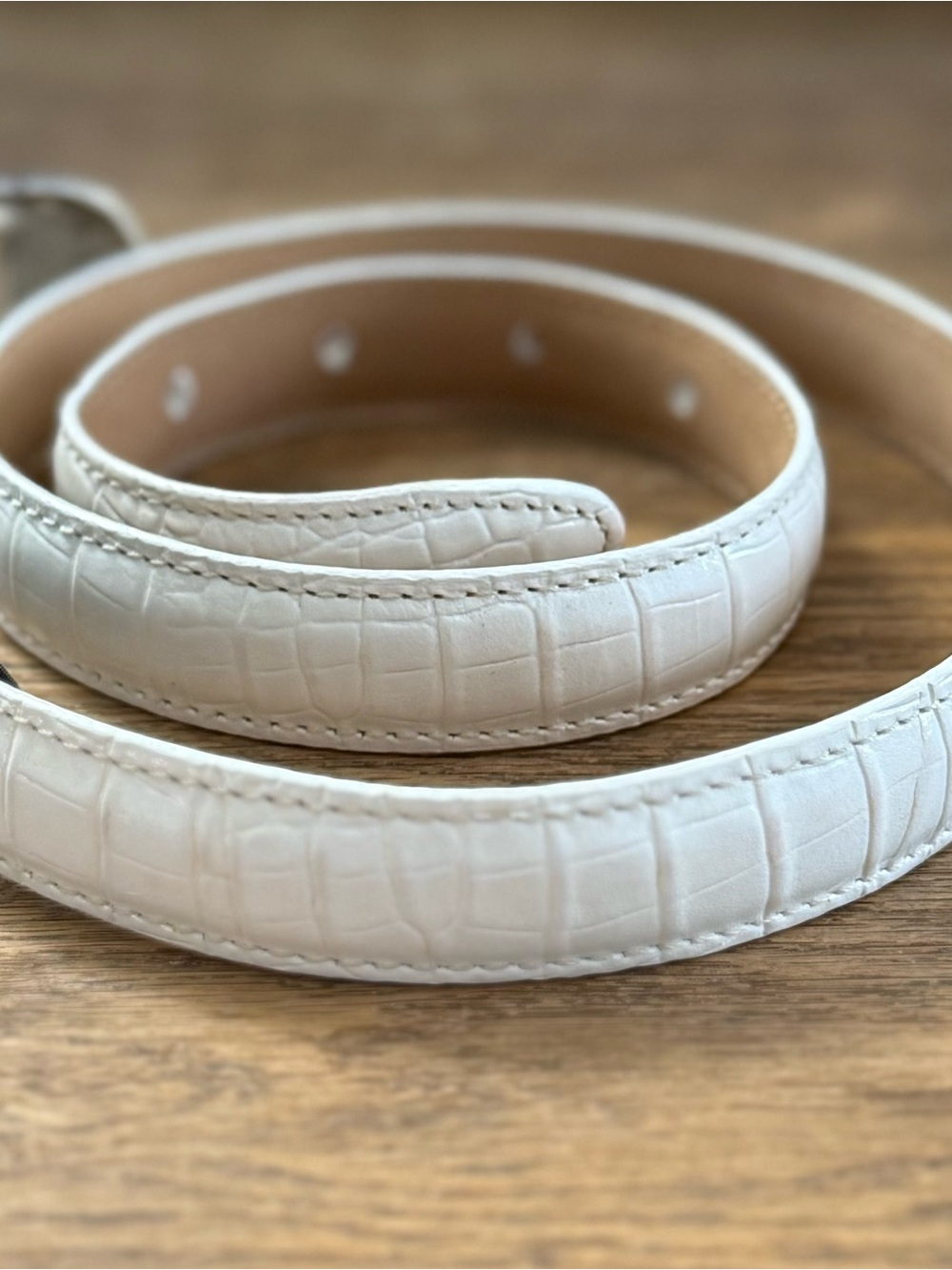 BRIGHTON NEW 28 S White Croc Embossed 3/4” Belt - Picture 10 of 13